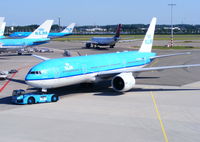 PH-BQI @ EHAM - KLM Royal Dutch Airlines - by Chris Hall
