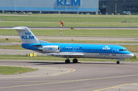 PH-KZW @ EHAM - KLM Cityhopper - by Chris Hall