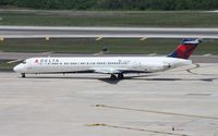 N919DE @ TPA - Delta MD-88