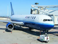 N662UA photo, click to enlarge N662UA photo, click to enlarge