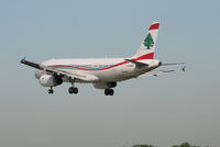 OD-MRS @ EBBR - Flight ME215 is descending to RWY 25L