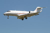 OE-HLL @ EBBR - Arriving to RWY 25L