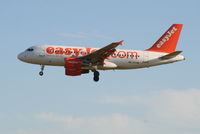 HB-JZV @ EBBR - Early arrival of flight EZS1533 to RWY 25L