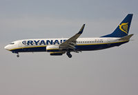 EI-DWP @ EBCI - Short final rwy 25. - by Philippe Bleus