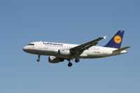 D-AILA @ EBBR - Arrival of flight LH2284 to RWY 25L