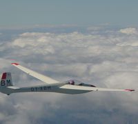OY-XBM - 8-6-2011 2906 h 1632 starts - by Steffen Post