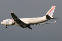 EC-JQQ @ VIE - Air Europa - by Chris Jilli