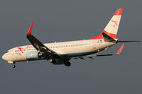 OE-LNJ @ VIE - Austrian Airlines - by Chris Jilli