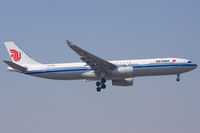 B-6525 @ ZBAA - Air China