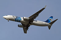 SU-GDD @ EGLL - Boeing 737-866 [35566] (Egypt Air) Home~G 13/03/2011