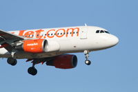 G-EZDR @ EBBR - Arrival of flight EZY2795 to RWY 02 - by Daniel Vanderauwera