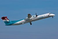 LX-LGE @ EDDR - LX-LGE_
De Havilland Canada DHC-8-402Q - by Jerzy Maciaszek