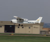 N2477J @ KAPA - Landing 35L. - by Zac G