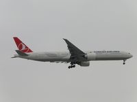 TC-JJL @ LAX - On final to runway 24 - by Helicopterfriend