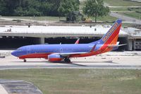 N422WN @ TPA - Southwest 737 - by Florida Metal