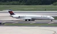 N911DE @ TPA - Delta MD-88