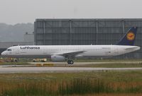 D-AVZI @ EDHI - to become D-AIDI - by ghans