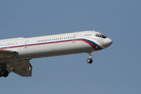 RA-86572 @ EBBR - Arrival to RWY 02