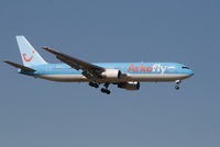 PH-AHQ @ EBBR - Arrival of flight JAF208 to RWY 02