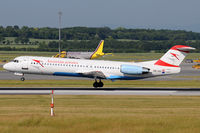 OE-LVJ @ VIE - Austrian arrows - by Chris Jilli