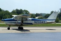 N2034Y @ I19 - 1962 Cessna 172C