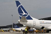 YR-BGI @ LOWW - Tarom Boeing 737-700 - by Dietmar Schreiber - VAP
