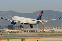 N809NW @ LEBL - Taken at BCN - by Phil Greiml
