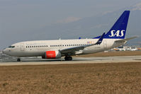 LN-RNW @ LOWI - Taken at INN - by Phil Greiml