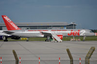 G-LSAA @ EIDW - Charter for the UEFA Cup final - by Robert Kearney