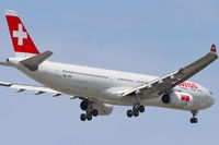 HB-JHD photo, click to enlarge