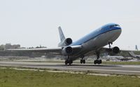PH-KCC @ TNCM - KLM PH-KCC departing TNCM - by Daniel Jef