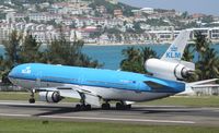 PH-KCC @ TNCM - PH-KCC landing  TNCM