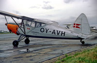 OY-AVH @ EKYT - AALBORG AB Denmark open house 6.6.93 - by leo larsen