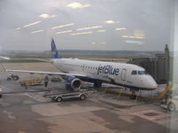 N323JB @ KATL - Atlanta - by Ronald Barker