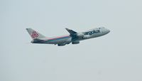 LX-VCV @ KORD - Take off OHare Rnwy 10 - by Patrick Sullivan