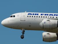 F-GRHD @ LFBD - ORY landing 23 - by Jean Goubet-FRENCHSKY