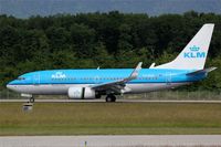 PH-BGH @ LSGG - LSGG/GVA - by Nick Dean