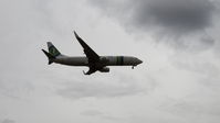 PH-HZO @ LFPO - Boeing 737-8K2/WL