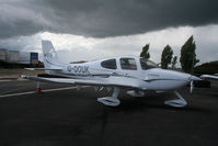 G-OOUK @ EGBT - Outside Caseright