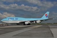 HL7491 @ LOWW - Koran Air Boeing 747-400 - by Dietmar Schreiber - VAP
