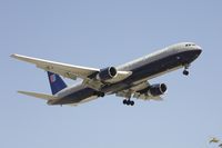 N676UA @ KLAX - Landing at LAX - by Todd Royer