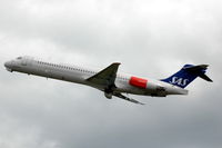 SE-DIF @ EHAM - Take off of a SAS MD-87 from Schiphol airport.