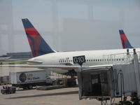 N16065 @ KMSP - MN-St Paul - by Ronald Barker