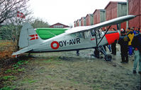 OY-AVR @ EKAV - Averoere 24.4.01
OY-AVR ex 0-615 RDAF - by leo larsen