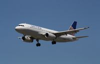 N465UA @ KORD - Airbus A320