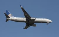 N27239 @ MCO - Continental 737-800