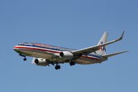 N918AN @ KORD - Boeing 737-800 - by Mark Pasqualino