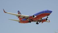 N406WN @ KLAX - Landing at LAX - by Todd Royer