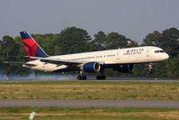 N629DL @ ORF - Delta Air Lines N629DL (FLT DAL1143) from Hartsfield-Jackson Atlanta Int'l (KATL) landing RWY 23.