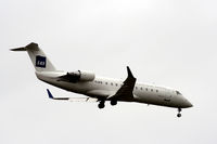 OY-RJB @ EKCH - Copenhagen Kastrup 4.7.11
OY-RJB app to R-04L - by leo larsen